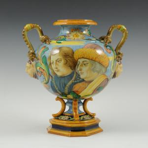 Vaso globulare con base ottagonale e anse a forma di serpenti